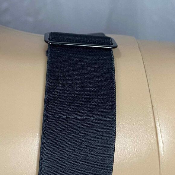 Outdoor Voices Powerhouse Night Color Away Front Zip Adjustable Sports Bra - Picture 5 of 8